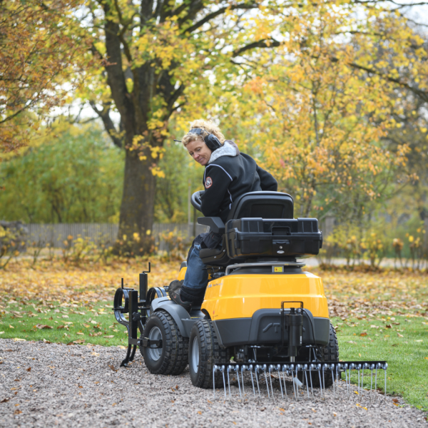 Электрический подъемник задних аксессуаров Stiga Park | 13-3919-11