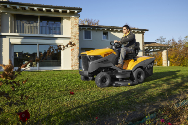 Садовый трактор Stiga Estate 9122 W | 2T1310481/ST2