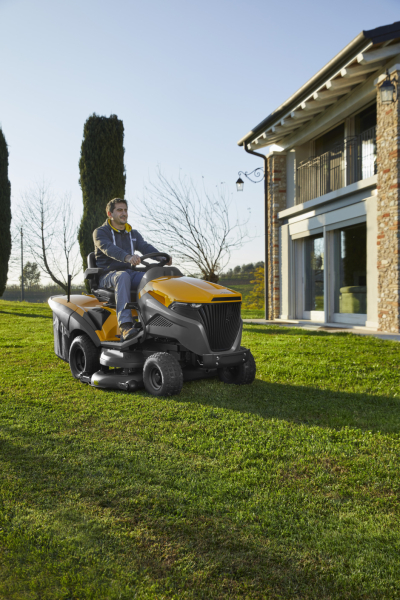 Садовый трактор Stiga Estate 9122 W | 2T1310481/ST2