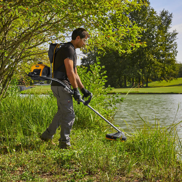 Бензиновая травокосилка Stiga SBC 646 F | 283423008/ST1