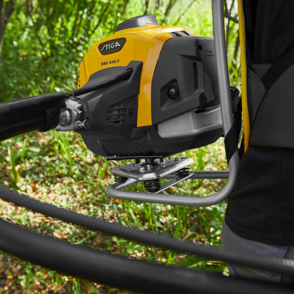 Бензиновая травокосилка Stiga SBC 646 F | 283423008/ST1