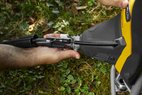 Бензиновая травокосилка Stiga SBC 646 F | 283423008/ST1