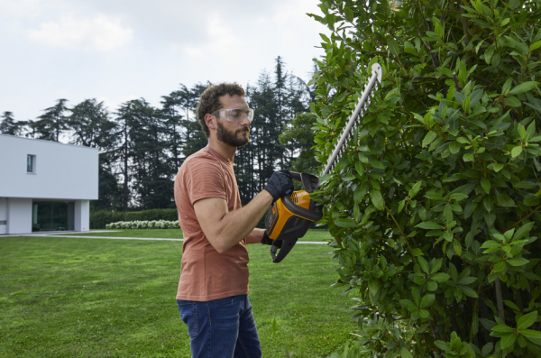 Аккумуляторные ножницы для живой изгороди Stiga SHT 500 AE KIT | 278302108/ST2