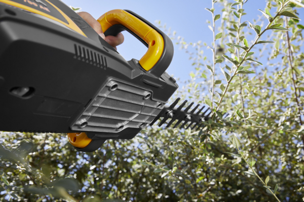 Аккумуляторные ножницы для живой изгороди Stiga SHT 700 AE | 277300008/ST1