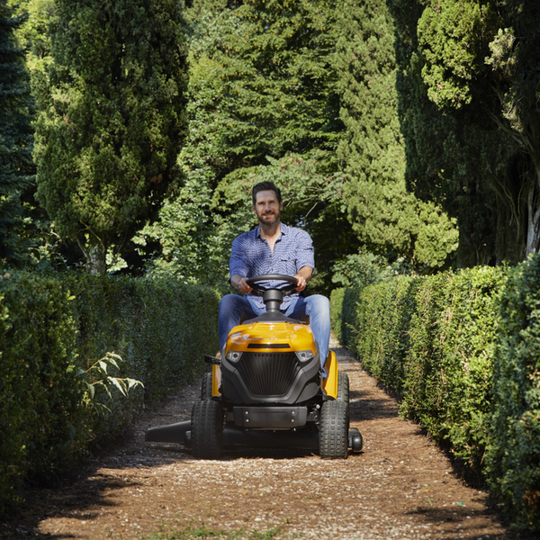 Садовый трактор Stiga Tornado 3108 HW | 2T1230281/ST1