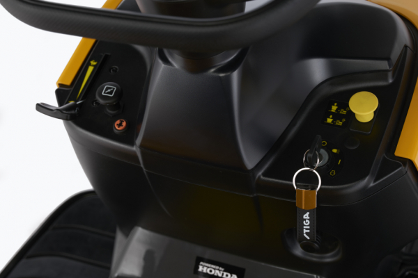 Садовый трактор Stiga Tornado 3108 HW | 2T1200381/ST1